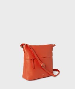 Urbancore.shop634a2036c1 2