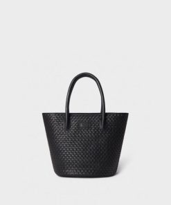 Urbancore.shop7dc104bee5 2